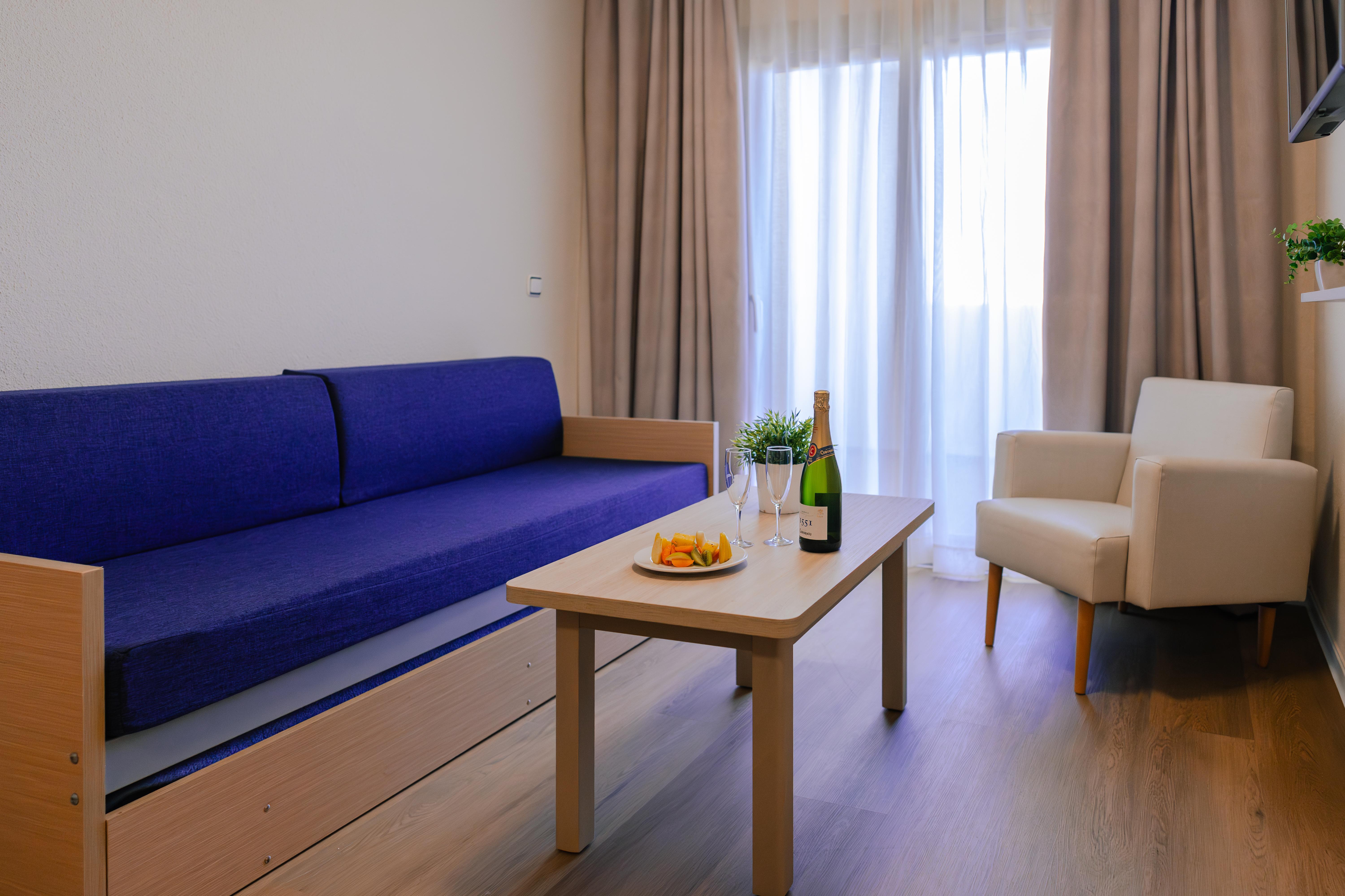 Port Europa Hotel กัลเป ภายนอก รูปภาพ